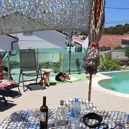 Πανσιόν Nazare Wsl Experience 2025