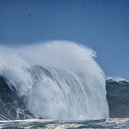 Nazare Wsl Experience 2025 3* Carrascal (Leiria)